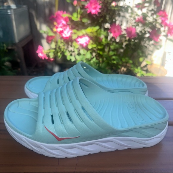 Hoka One One Shoes - Hoka Ora Recovery Slide Sandals Eggshell Blue White Women's Size 10 Men's size 8
